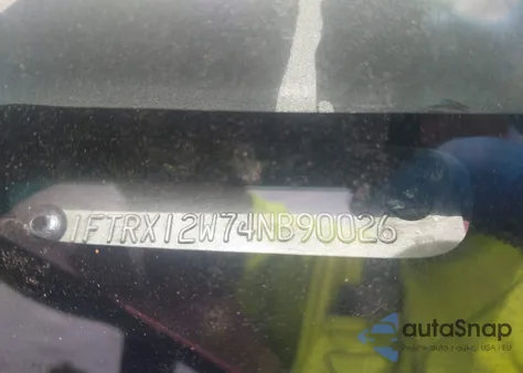 2004 Ford F-150 Stx/Xl/Xlt из США, поврежденный, VIN 1FTRX12W74NB90026